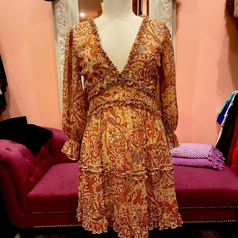 Beautiful Chiffon Summer Dress, with back cut out and zipper.